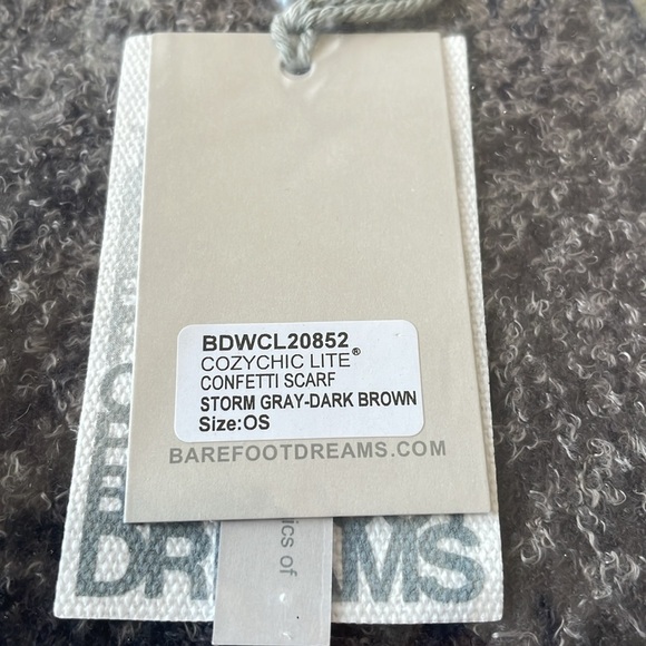 Barefoot Dreams CozyChic Lite Confetti Scarf Storm Gray -Dark Brown One Size NEW - Picture 3 of 3
